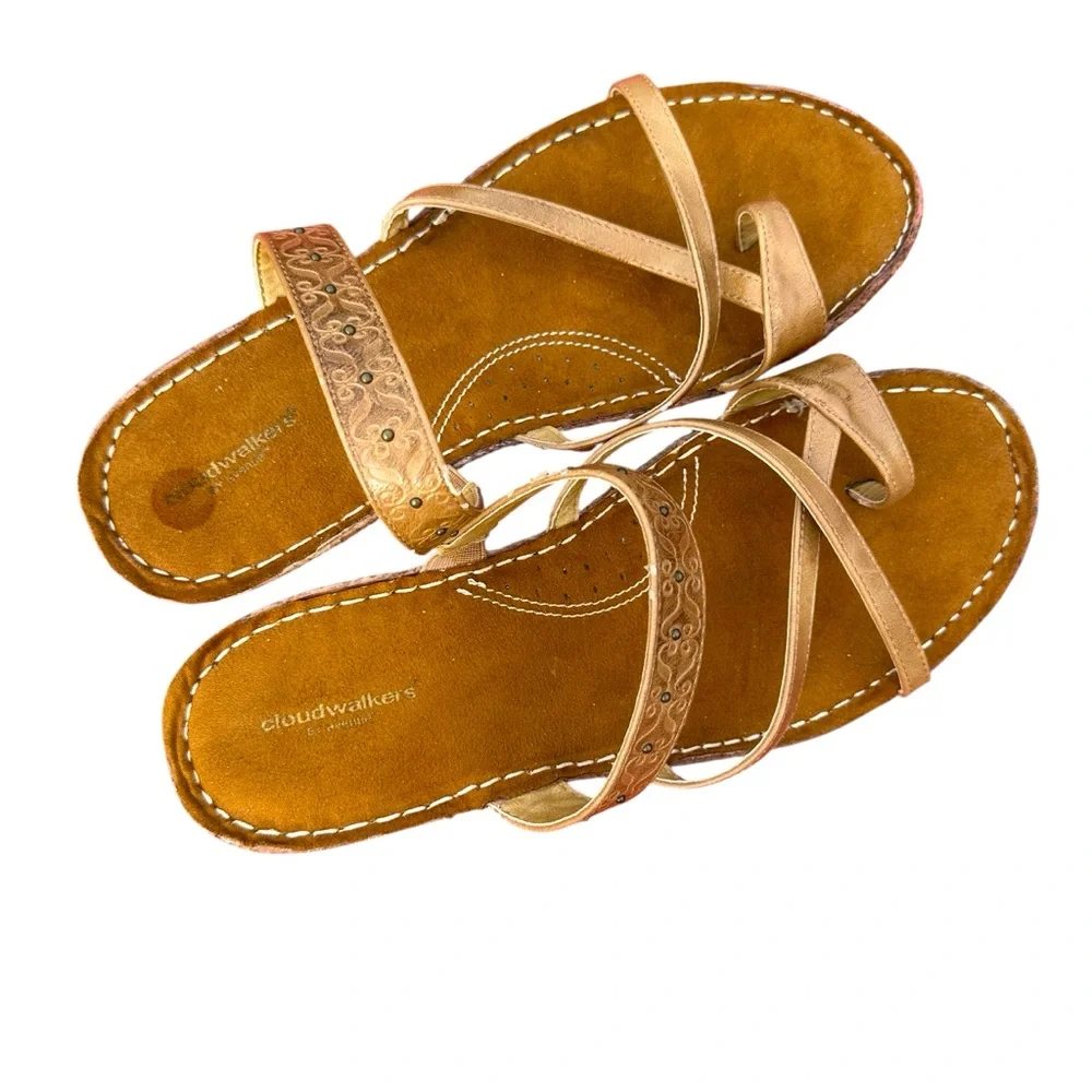 Cloudwalkers Kimmy Brown and Tan Strappy flat Sandals slip-on women's size 12W